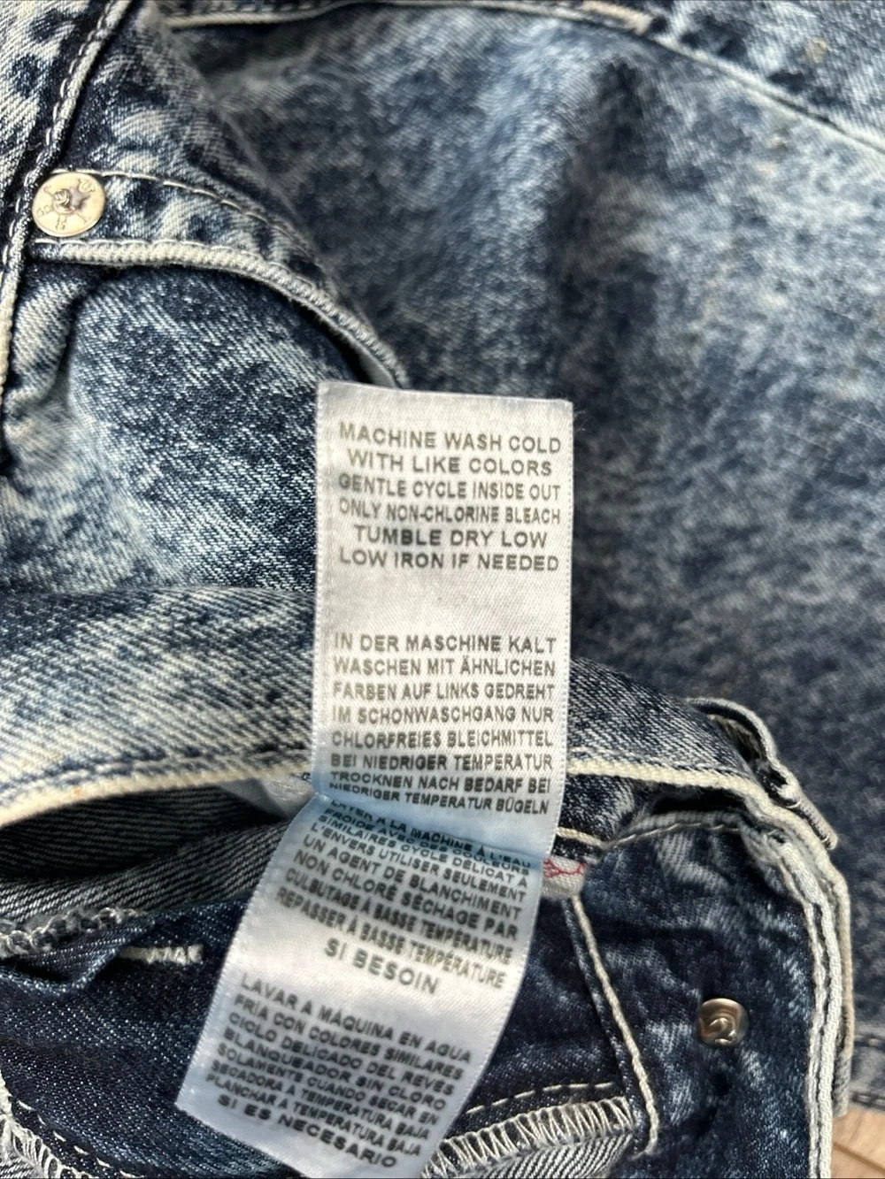True Religion World Tour Acid Wash Men’s 32X32 Ricky Flap Straight Jeans NWT